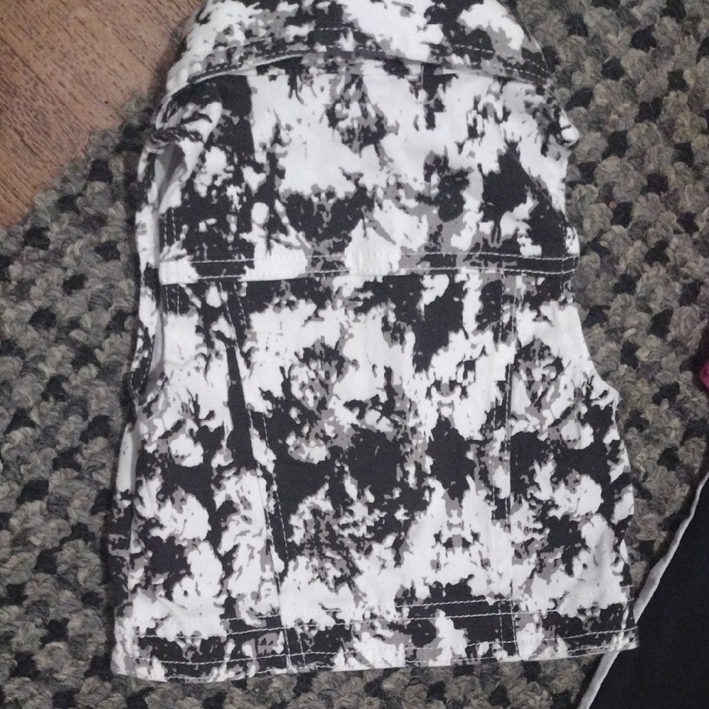 Apple Bottoms Pink and White Love Tee with Black Splatter Set - Picture 16 of 17